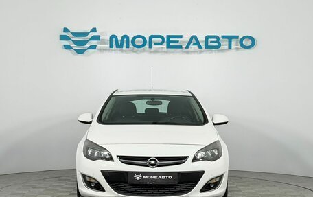 Opel Astra J, 2014 год, 890 000 рублей, 2 фотография