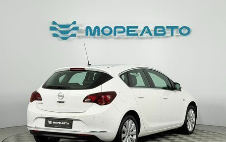 Opel Astra J, 2014 год, 890 000 рублей, 5 фотография