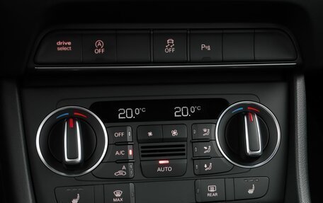 Audi Q3, 2018 год, 2 749 000 рублей, 15 фотография