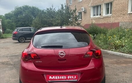 Opel Astra J, 2011 год, 1 400 000 рублей, 5 фотография