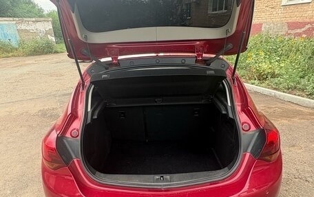 Opel Astra J, 2011 год, 1 400 000 рублей, 6 фотография