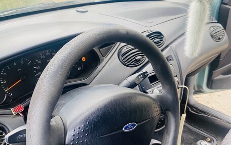 Ford Focus IV, 2001 год, 120 000 рублей, 8 фотография