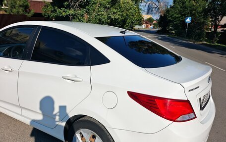 Hyundai Solaris II рестайлинг, 2016 год, 1 050 000 рублей, 5 фотография