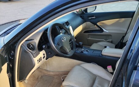 Lexus IS II рестайлинг 2, 2006 год, 1 320 000 рублей, 9 фотография
