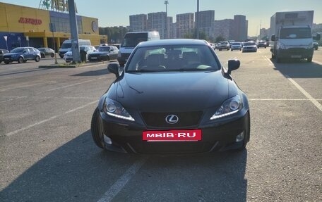 Lexus IS II рестайлинг 2, 2006 год, 1 320 000 рублей, 3 фотография