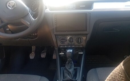 Skoda Rapid I, 2018 год, 980 000 рублей, 3 фотография