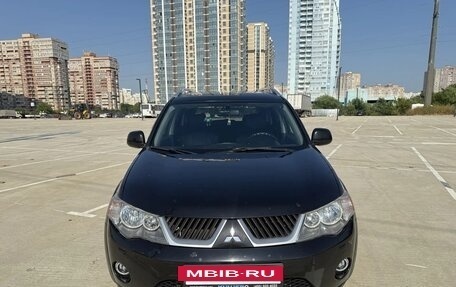 Mitsubishi Outlander III рестайлинг 3, 2007 год, 980 000 рублей, 2 фотография