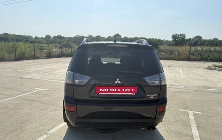Mitsubishi Outlander III рестайлинг 3, 2007 год, 980 000 рублей, 5 фотография