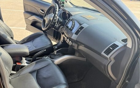 Mitsubishi Outlander III рестайлинг 3, 2007 год, 980 000 рублей, 19 фотография