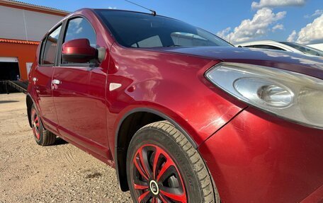 Renault Sandero I, 2011 год, 550 000 рублей, 2 фотография