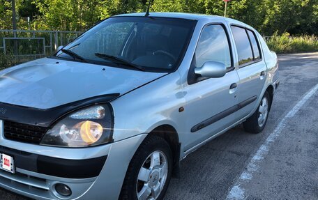 Renault Symbol I, 2002 год, 130 000 рублей, 2 фотография