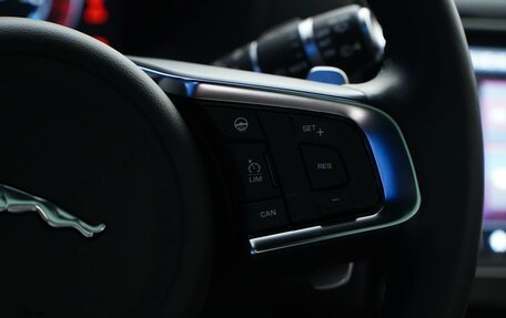 Jaguar F-Pace, 2016 год, 3 359 077 рублей, 16 фотография