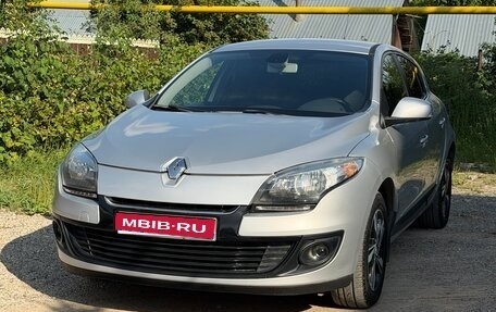 Renault Megane III, 2012 год, 680 000 рублей, 1 фотография