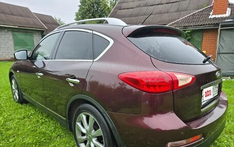 Infiniti QX50 I рестайлинг, 2014 год, 1 750 000 рублей, 8 фотография
