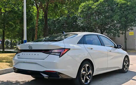 Hyundai Elantra, 2022 год, 1 190 222 рублей, 3 фотография
