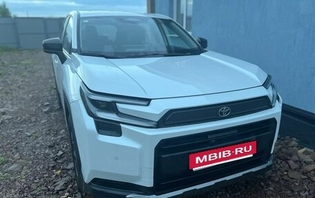 Toyota RAV4, 2025 год, 4 400 000 рублей, 5 фотография