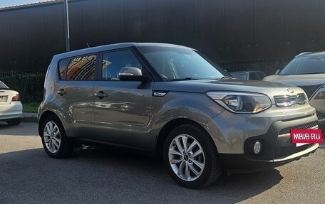 KIA Soul II рестайлинг, 2017 год, 1 450 000 рублей, 2 фотография