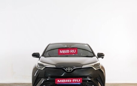 Toyota C-HR I рестайлинг, 2018 год, 2 029 000 рублей, 2 фотография