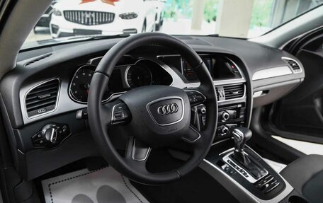 Audi A4, 2014 год, 1 290 000 рублей, 9 фотография