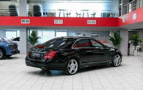 Mercedes-Benz S-Класс, 2011 год, 1 850 000 рублей, 2 фотография