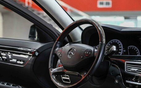 Mercedes-Benz S-Класс, 2011 год, 1 850 000 рублей, 18 фотография