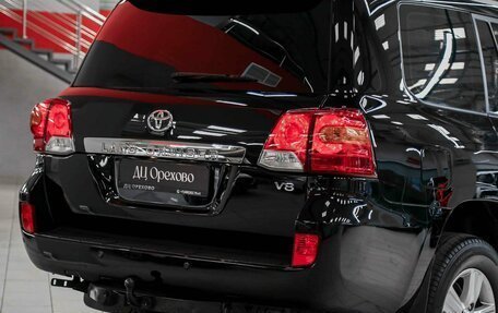 Toyota Land Cruiser 200, 2013 год, 3 190 000 рублей, 5 фотография