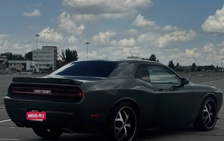Dodge Challenger III рестайлинг 2, 2009 год, 2 250 000 рублей, 5 фотография
