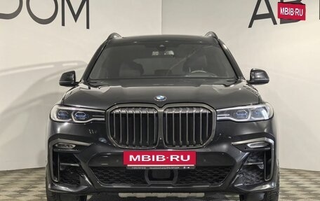 BMW X7, 2021 год, 8 849 000 рублей, 3 фотография