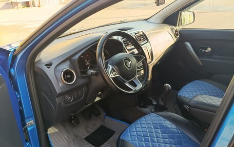 Renault Logan II, 2019 год, 1 067 000 рублей, 10 фотография