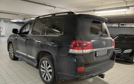 Toyota Land Cruiser 200, 2016 год, 6 090 000 рублей, 2 фотография