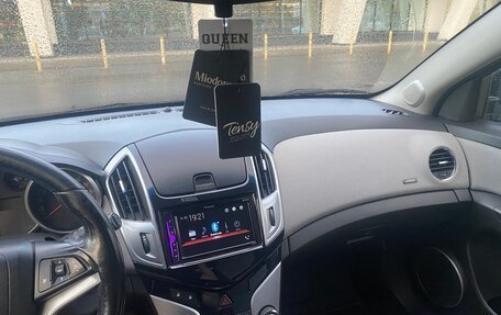 Chevrolet Cruze II, 2012 год, 590 000 рублей, 9 фотография