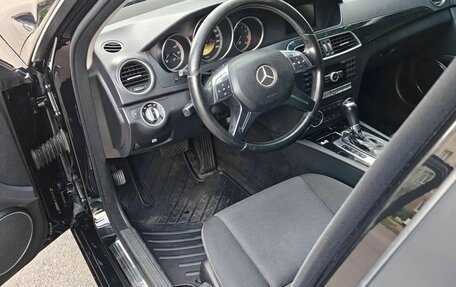 Mercedes-Benz C-Класс, 2011 год, 1 150 000 рублей, 9 фотография