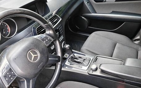 Mercedes-Benz C-Класс, 2011 год, 1 150 000 рублей, 10 фотография