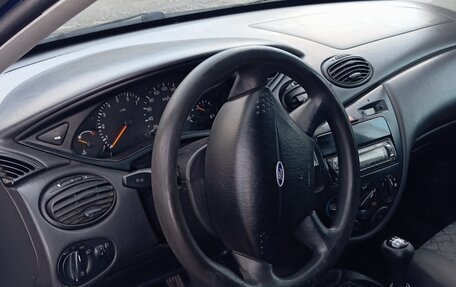 Ford Focus IV, 2001 год, 250 000 рублей, 4 фотография