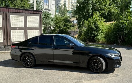 BMW 5 серия, 2022 год, 4 200 000 рублей, 21 фотография
