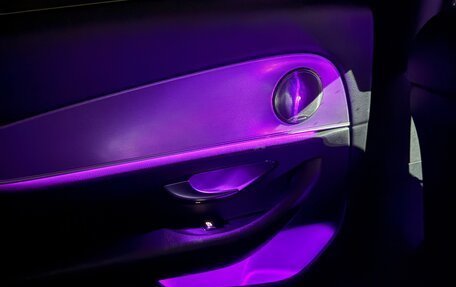 Mercedes-Benz E-Класс, 2018 год, 2 400 000 рублей, 11 фотография