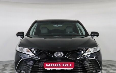 Toyota Camry, 2021 год, 3 570 000 рублей, 2 фотография