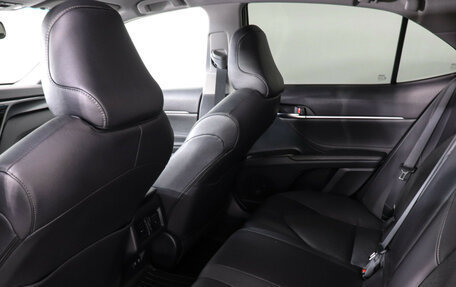 Toyota Camry, 2021 год, 3 570 000 рублей, 13 фотография