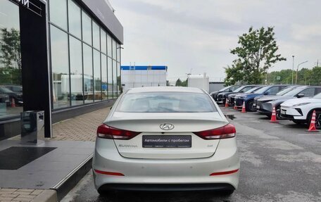 Hyundai Elantra VI рестайлинг, 2016 год, 1 350 000 рублей, 6 фотография