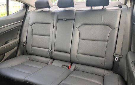 Hyundai Elantra VI рестайлинг, 2016 год, 1 350 000 рублей, 19 фотография
