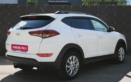 Hyundai Tucson III, 2016 год, 1 779 000 рублей, 3 фотография