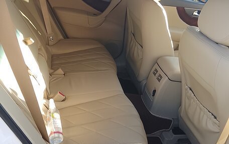 Infiniti QX70, 2014 год, 3 000 000 рублей, 12 фотография