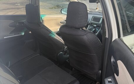 Toyota Wish II, 2010 год, 1 000 000 рублей, 7 фотография