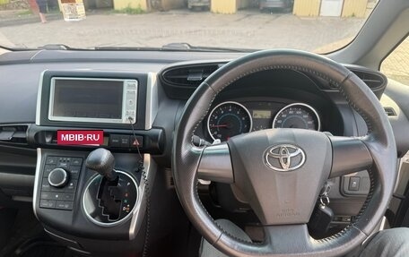 Toyota Wish II, 2010 год, 1 000 000 рублей, 8 фотография