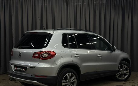 Volkswagen Tiguan I, 2009 год, 1 099 777 рублей, 3 фотография