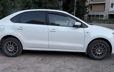 Volkswagen Polo VI (EU Market), 2015 год, 900 000 рублей, 5 фотография
