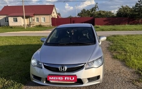 Honda Civic VIII, 2009 год, 900 000 рублей, 2 фотография