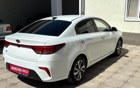 KIA Rio IV, 2017 год, 1 350 000 рублей, 4 фотография