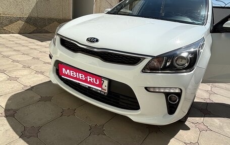 KIA Rio IV, 2017 год, 1 350 000 рублей, 2 фотография