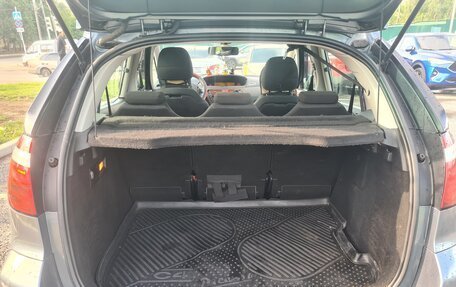 Citroen C4 Picasso II рестайлинг, 2011 год, 650 000 рублей, 9 фотография